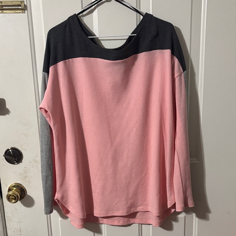 Suzanne Betro Colorblock Pink and Gray Long Sleeve Top